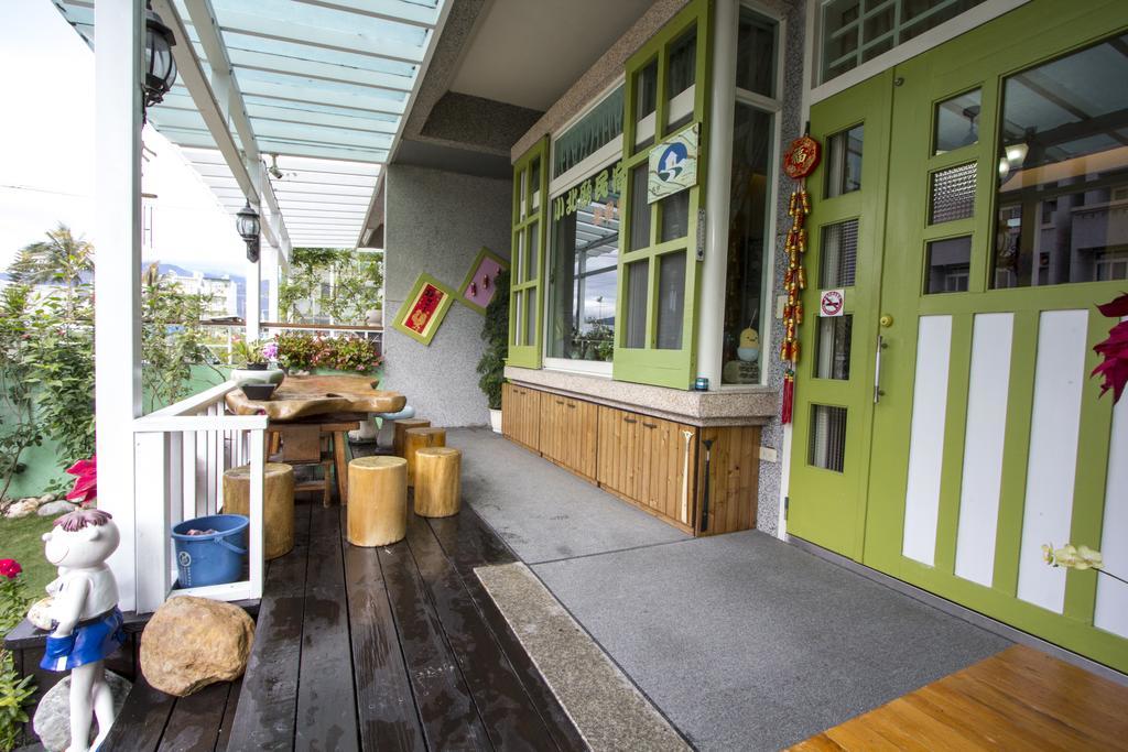 Vicking Guesthouse T'ai-tung Buitenkant foto