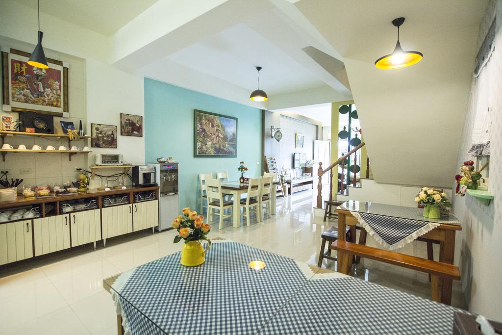 Vicking Guesthouse T'ai-tung Buitenkant foto